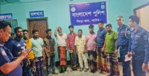 নাটোরের সিংড়ায় পুলিশের উপর হামলার ঘটনায় মামলা, ১০জন গ্রেপ্তার#সংবাদ শৈলী