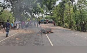 আধিপত্য বিস্তারকে কেন্দ্র করে লালপুরে যুবদলের দু’গ্রুপের সংঘর্ষ, মহাসড়ক অবরোধ-আগুন#সংবাদ শৈলী