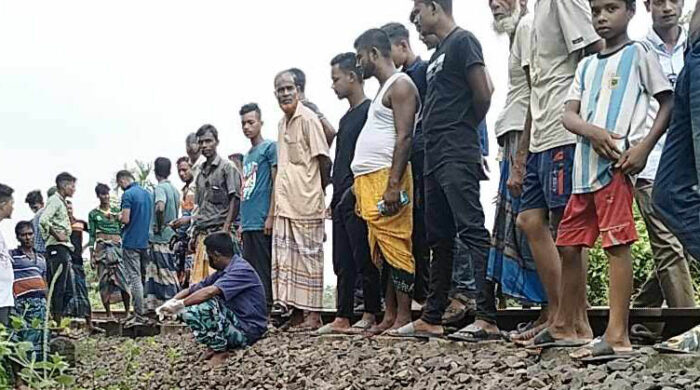 নাটোরে ট্রেনে কাটা যুবকের লাশ উদ্ধার#সংবাদ শৈলী