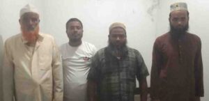 বড়াইগ্রামে চাঁদা না দেওয়ায় ১০ দোকানে তালা দেওয়ার অভিযোগে জামাত নেতাসহ গ্রেপ্তার ৪