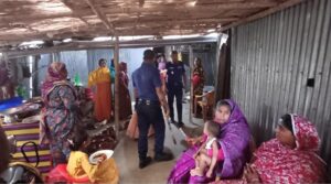 নাটোরে বাল্য বিয়ে বন্ধ সহ কনে পক্ষ ও বর পক্ষকে জরিমানা