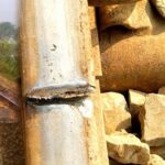 নাটোরের বাগাতিপাড়ায় দুই স্থানে রেললাইনে বড় ফাটল