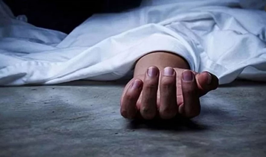 লালপুরে শরীরে পেট্রোল ঢেলে আগুন লাগিয়ে গৃহবধূর আত্মহত্যা