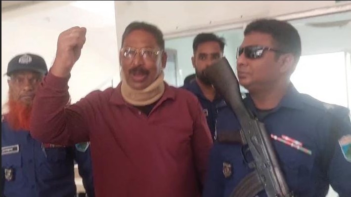 আদালত প্রাঙ্গনে নাটোর জেলা যুবলীগ সভাপতির জয়বাংলা স্লোগান#সংবাদ শৈলী