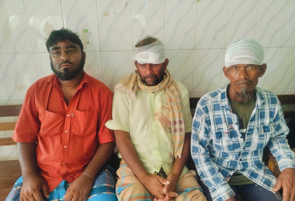 সিংড়ায় দুই পক্ষের সংঘর্ষ: নারীসহ আহত অন্তত ৩০#সংবাদ শৈলী