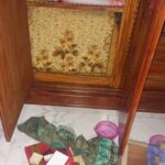 সিংড়ায় ডাকাতি, স্বর্ণালংকার লুট 