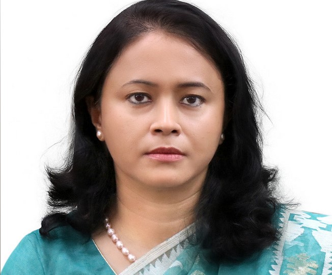 রাজশাহী বিভাগে শিক্ষা পদকে শ্রেষ্ঠ নাটোরের জেলা প্রশাসক আসমা শাহীন