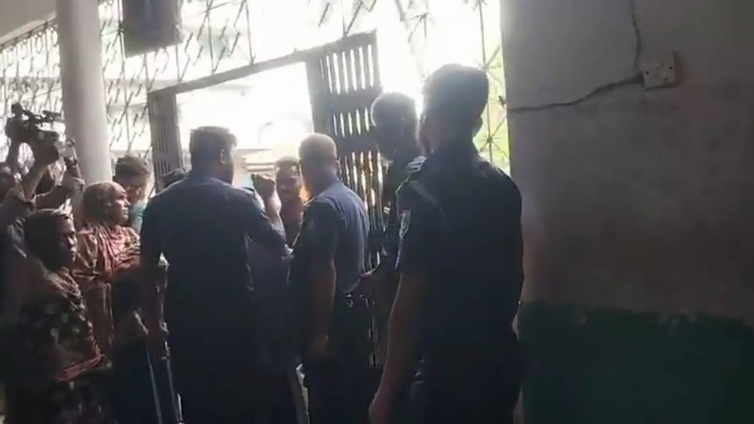 নাটোরে ভুল চিকিৎসায় শিশু মৃত্যুর অভিযোগ#সংবাদ শৈলী