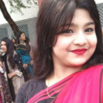 বস্তাবন্দি মেয়ের লাশ নিয়ে মোটরসাইকেলে শহর ঘুরলেন বাবা