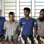 জামালপুরে কচুরিপানার নিচে ছিল ৮৮ বোতল মদ, আটক ১