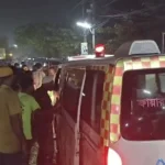 ছেলের বিয়ের বাজার করে বাড়ি ফিরছিলেন, সড়কে প্রাণ গেল বাবা-মায়ের