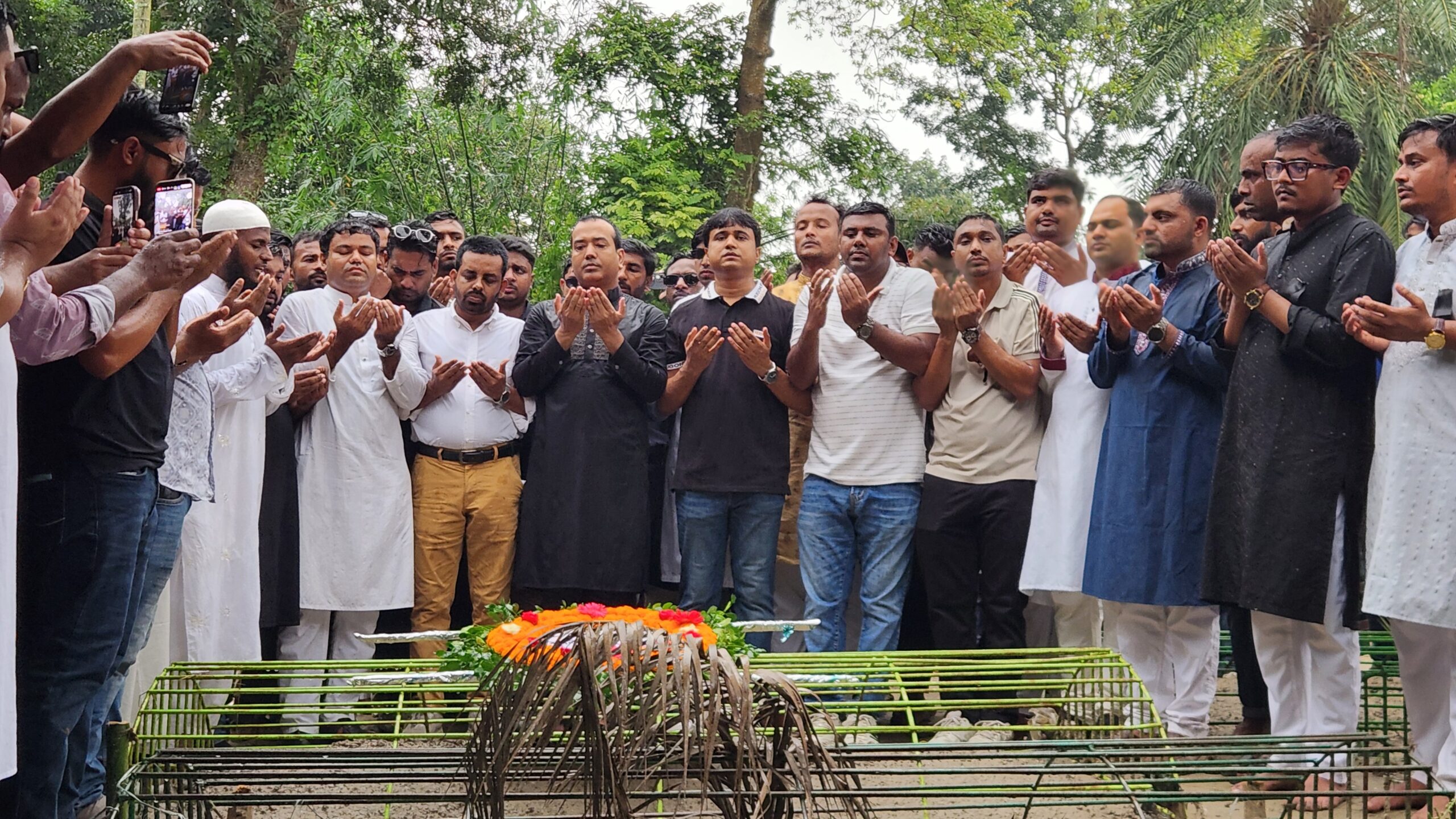 শাকিল হত্যার বিচার নিশ্চিতের আশ্বাস ছাত্রদল নেতাদের, পরিবারের পাশে প্রতিমন্ত্রী পুতুল#সংবাদ শৈলী