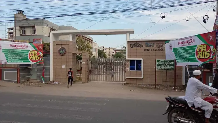 ১১ দলীয় ঐক্যের লংমার্চ স্টেডিয়ামে অনুমতি, তবে জিলা স্কুল মাঠেই সমাবেশে অনড় জামায়াত
