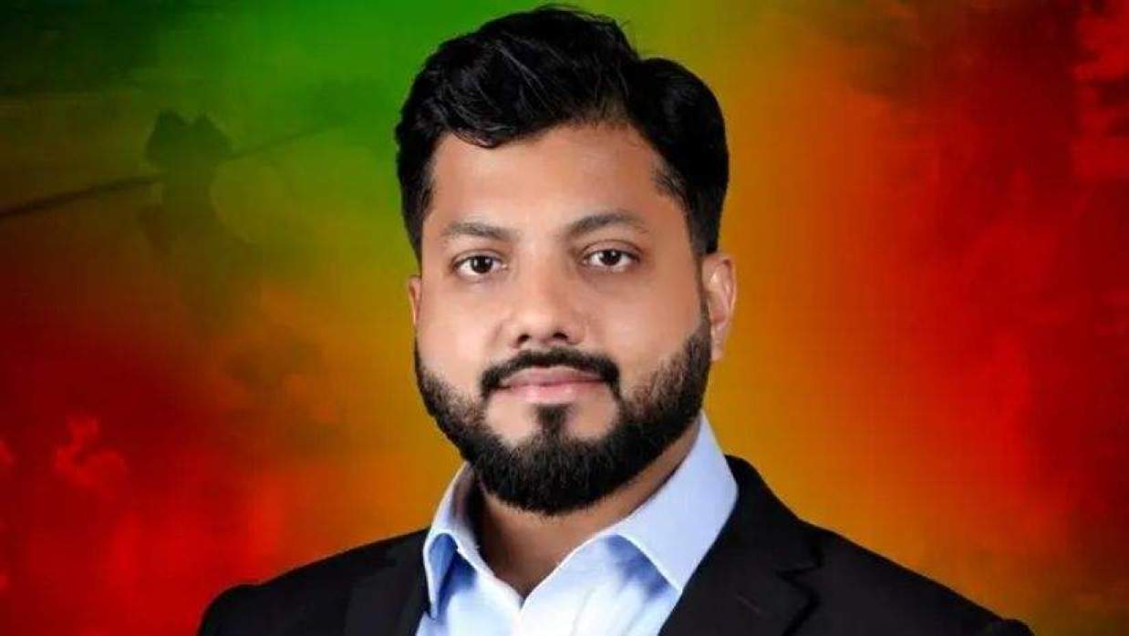 বিটিভির স্ক্রলে ইশরাকের পদত্যাগ নির্দেশের খবর